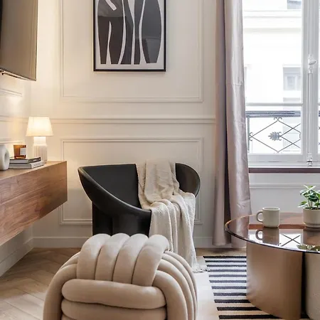 Lägenhet Poeticstay - Louvre Paris