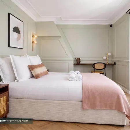Poeticstay - Louvre Lägenhet *