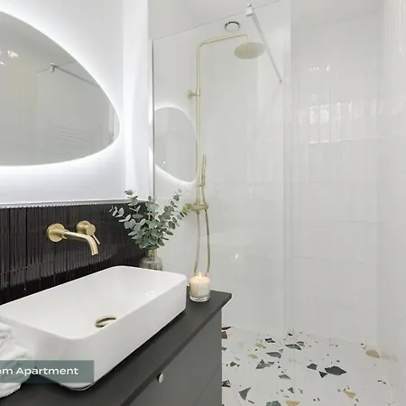 Poeticstay - Louvre Lägenhet