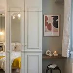 Poeticstay - Louvre Apartment *
