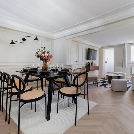 Appartement Poetic - Louvre Parijs