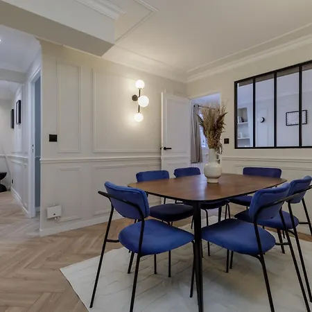 Apartment Poetic - Louvre
