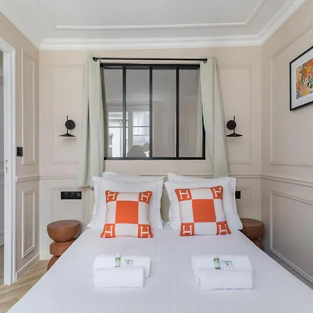Appartement Poetic - Louvre Parijs