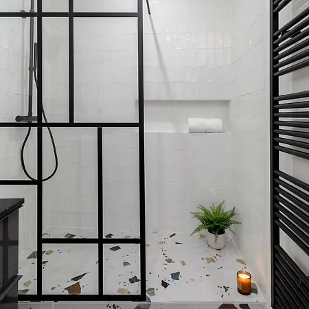 Poeticstay - Louvre Apartamento *