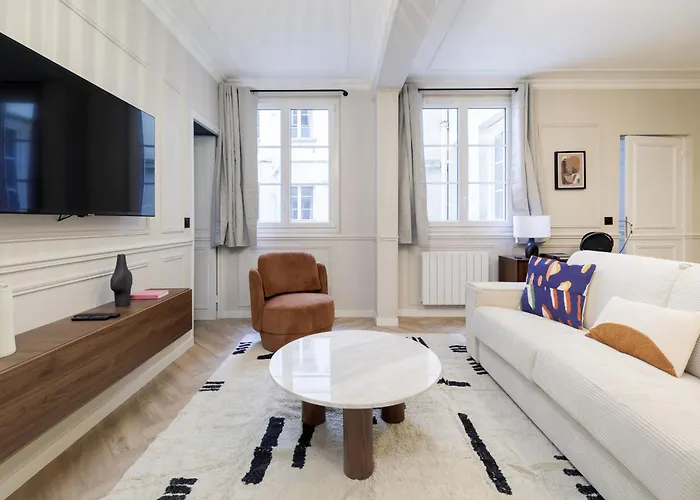 Апартаменты Poeticstay - Louvre *