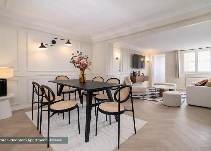 Poeticstay - Louvre *