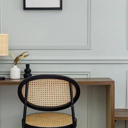 Poeticstay - Louvre *