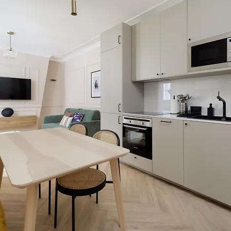 Poeticstay - Louvre Apartamento