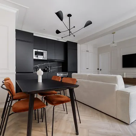 Poeticstay - Louvre * Paris